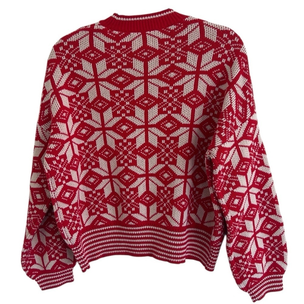 The Great Red Snowflake Pullover in Alpine Spice Small (1) - Picture 3 of 11